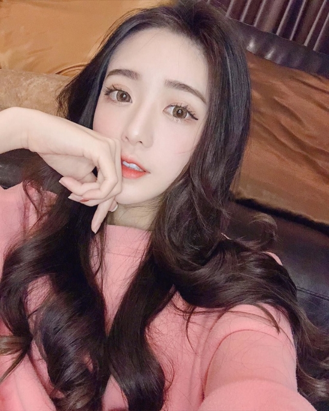 台湾交友的第一张照片--高雄闪婚服务中心