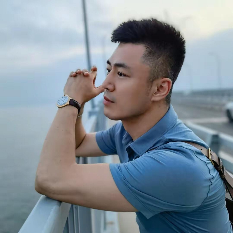 劉陽的第一张照片--高雄闪婚服务中心