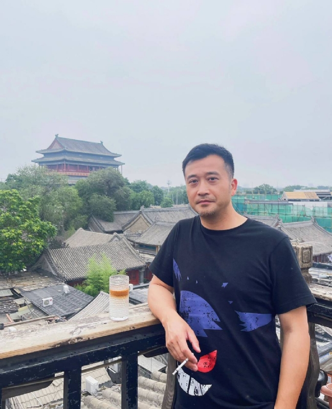生而为人的第二张照片--高雄闪婚服务中心