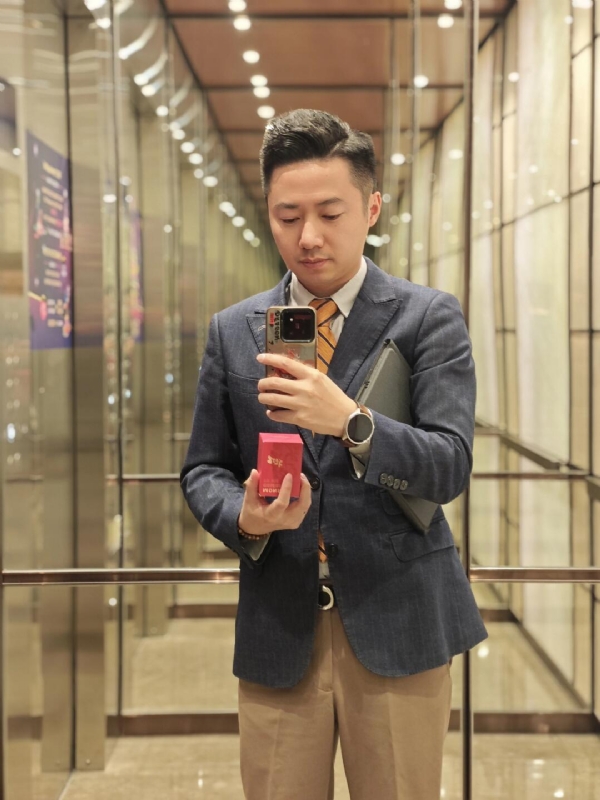 陳生的第一张照片--高雄闪婚服务中心